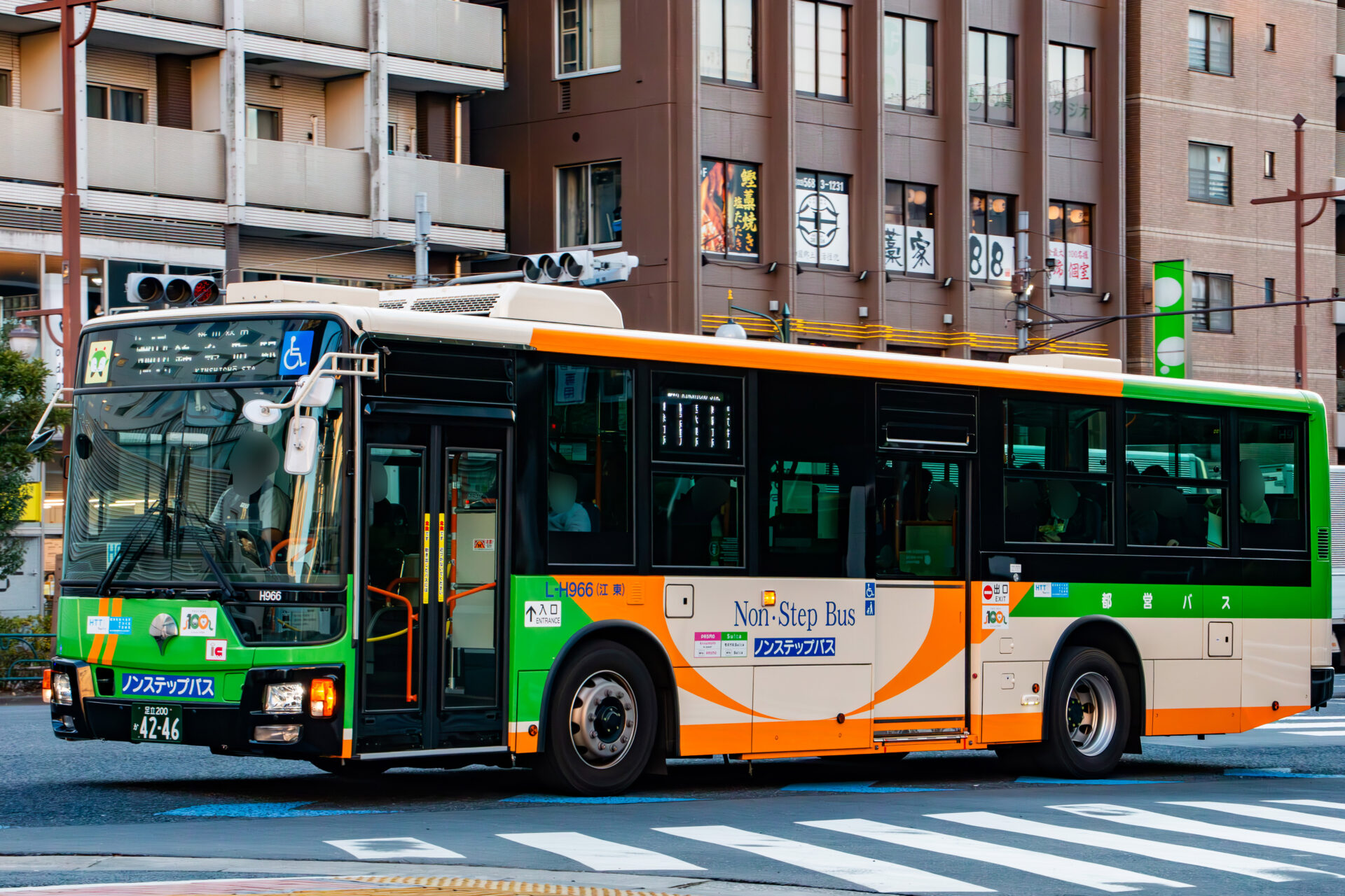 東京都交通局 足立200か4246（江東：L-H966） | わくわくバス